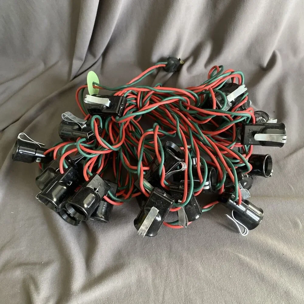 Vintage Christmas NOMA LITES 2 Wire Light Strand Clip On C-9 NICE BOX